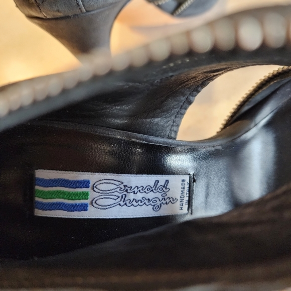 Arnold Churgin  Black Leather Zipper Detail  Heel Women's Bootie  Size 7 - Picture 6 of 7